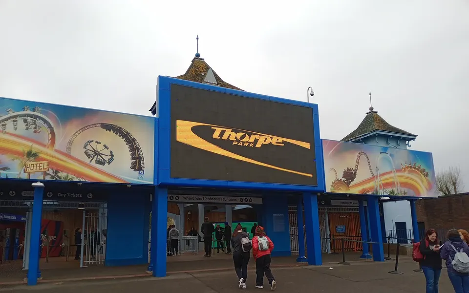 Thorpe Park - Closed, 10:00am–7:00pm