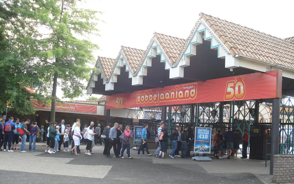 Bobbejaanland - Closed, 10:00am–7:00pm