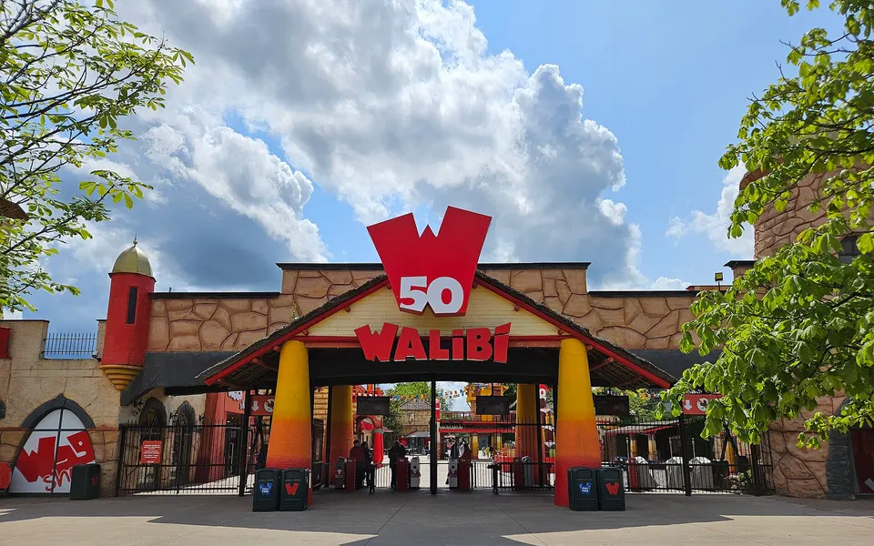 Walibi Belgium - Closed, 10:00am–8:00pm