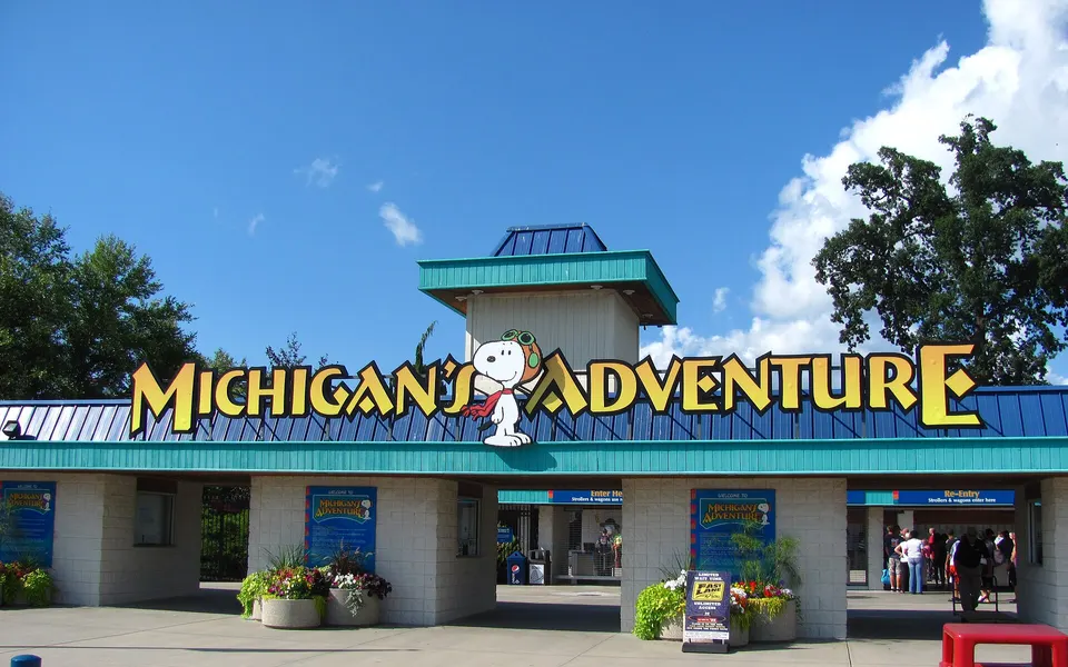 Michigans Adventure - Closed, No hours published