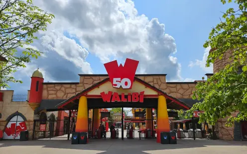 Walibi Belgium - Closed, No hours published