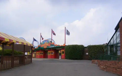 Pleasurewood Hills - Closed, No hours published