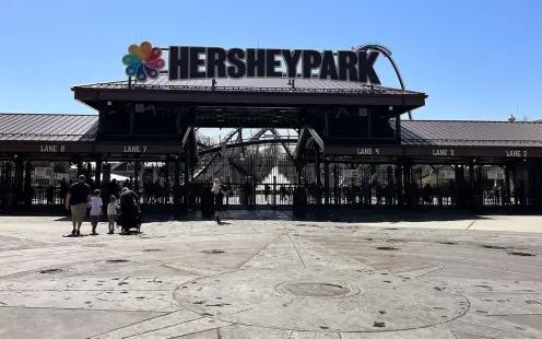 Hersheypark - Closed, 12:00pm–9:00pm